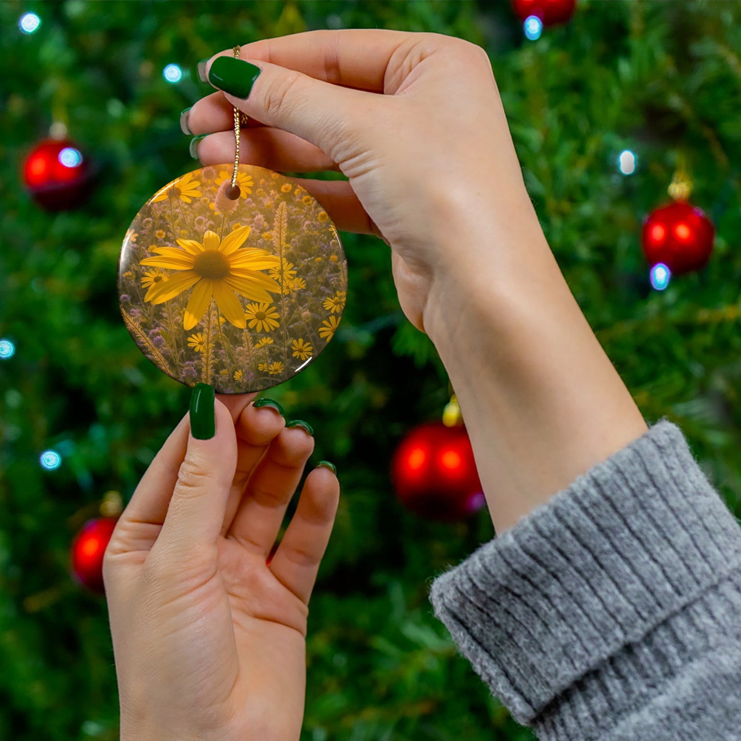 Narrow Leaf Ceramic Ornament (SP Photography Collection)
