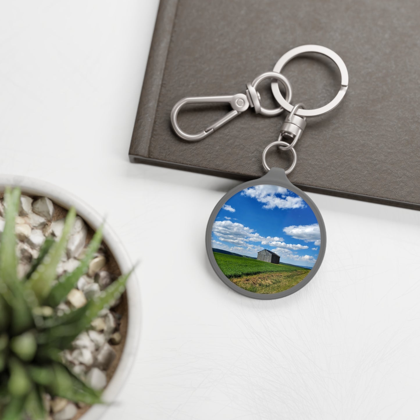 Lonely Barn Key ring (Enchanted Exposures By Tammy Lyne)