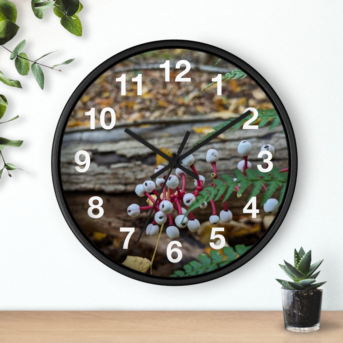 Baneberry Clock (Savor The Moment Collection)