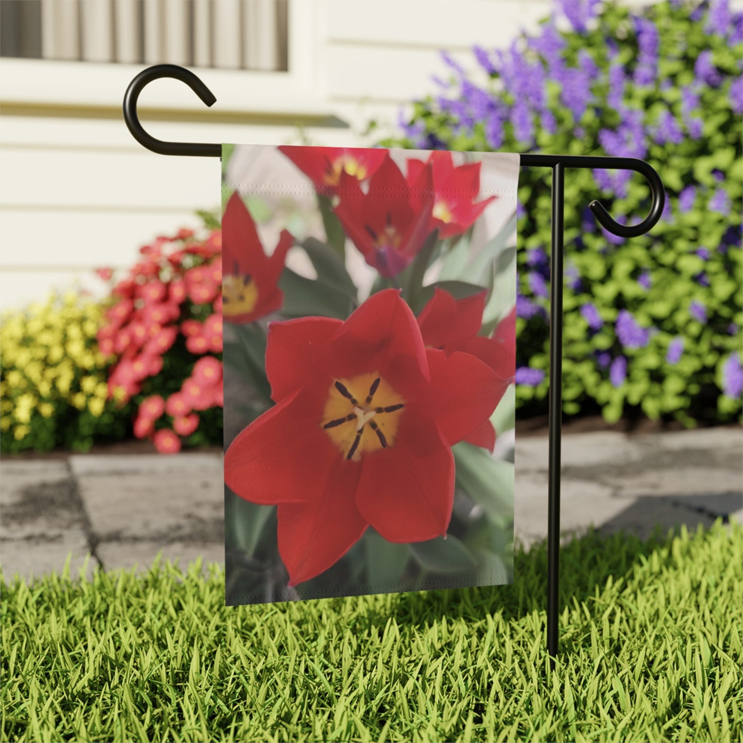 Tulips Garden & House Banner (B & J Collections(Pole not included)