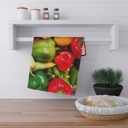 Peppers Kitchen Towel (Enchanted Exposures By Tammy Lyne)