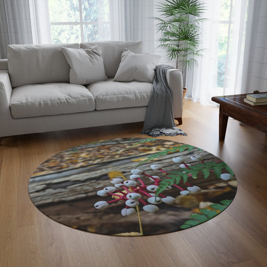 Baneberry Round Rug (Savor The Moments Collection)