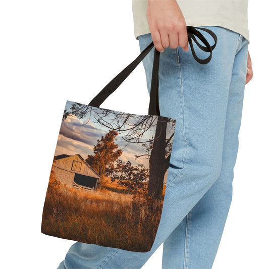 Golden Barn Tote Bag (SP Photography Collection) BROWN