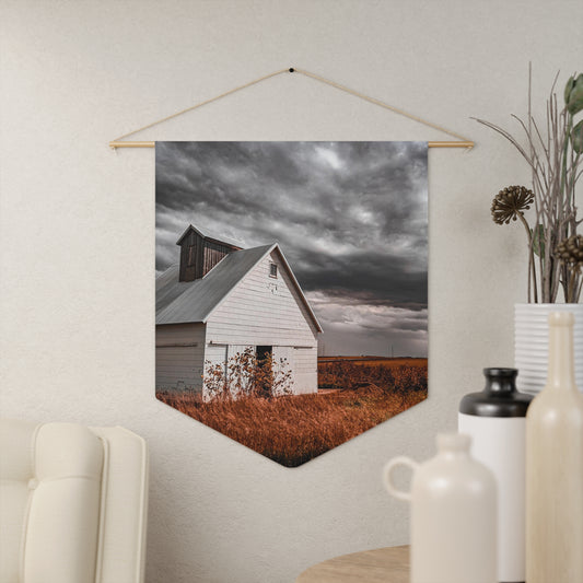 Field Barn Pennant (SP Photography Collection)