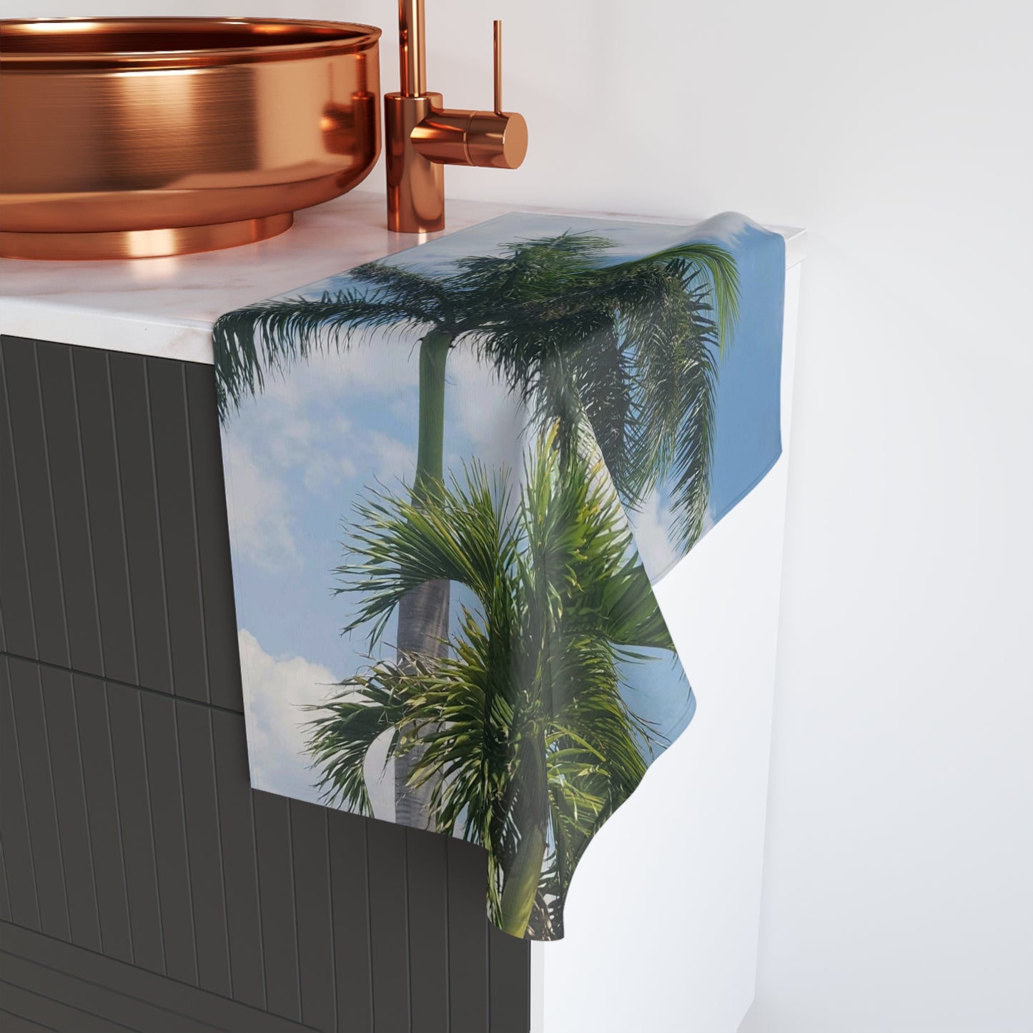 Tall Palm Tree Hand Towel (B & J Collections)